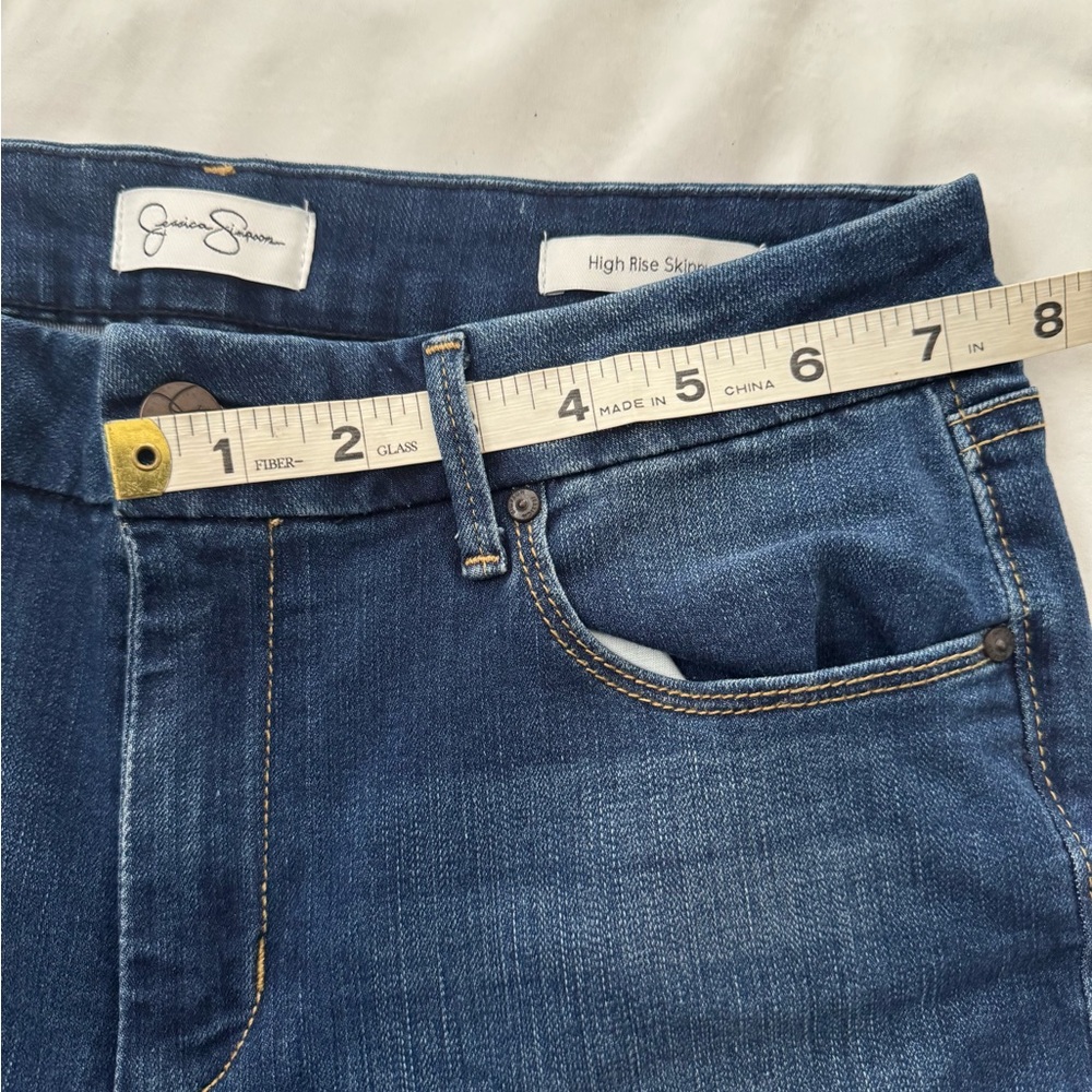 Jessica Simpson High Rise Jeans size 6 - Picture 9 of 9